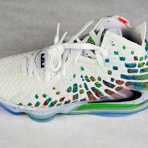 lebron james basketball shoes